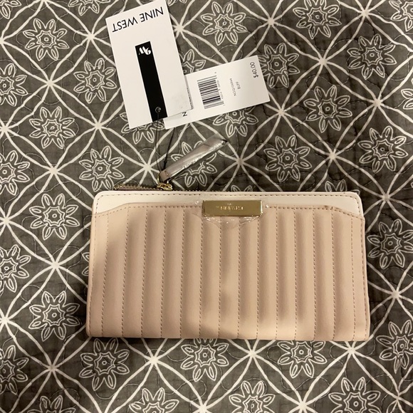 Nine West Handbags - Nine West Wallet